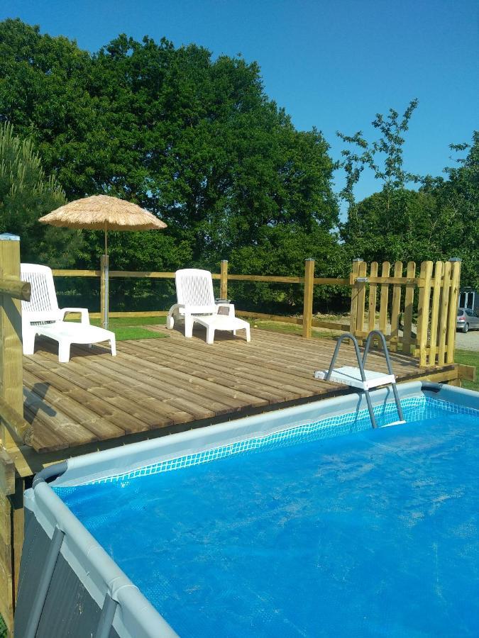 Gite "La Renaudaie" - Piscine Juvigny Les Vallees Eksteriør billede